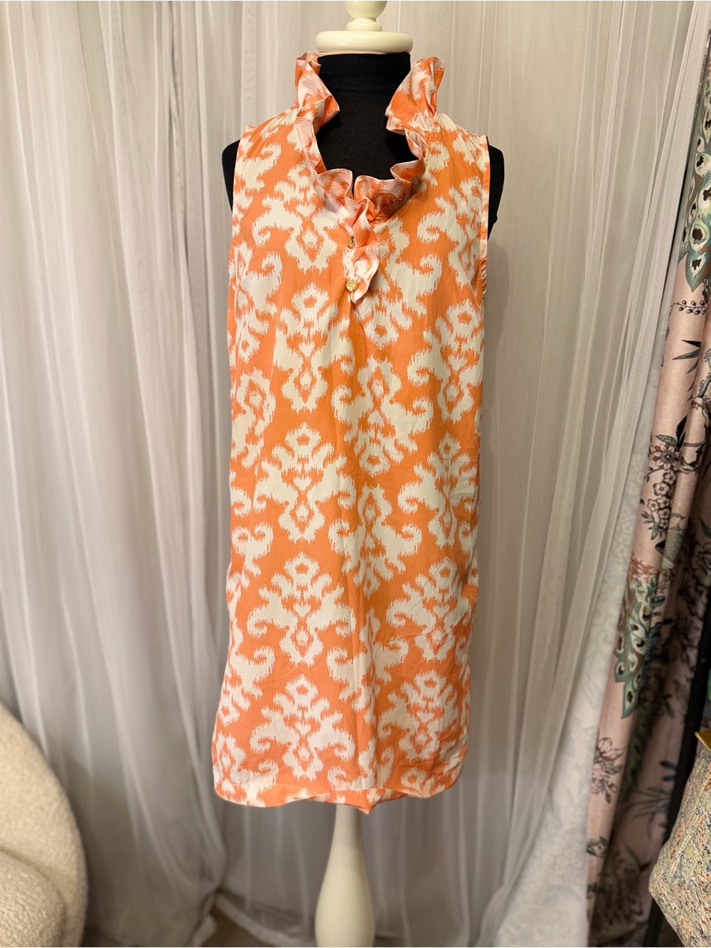 ✨ Mud Pie Orange Ikat Ruffle Front Shift Dress ✨